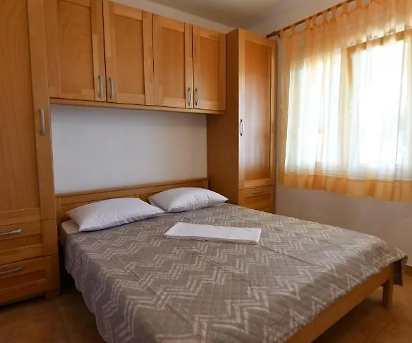Apartman Ajdukovic Sevid